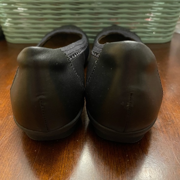 NWOT Clarks Women's, Sara Ballet Flat - Picture 6 of 8